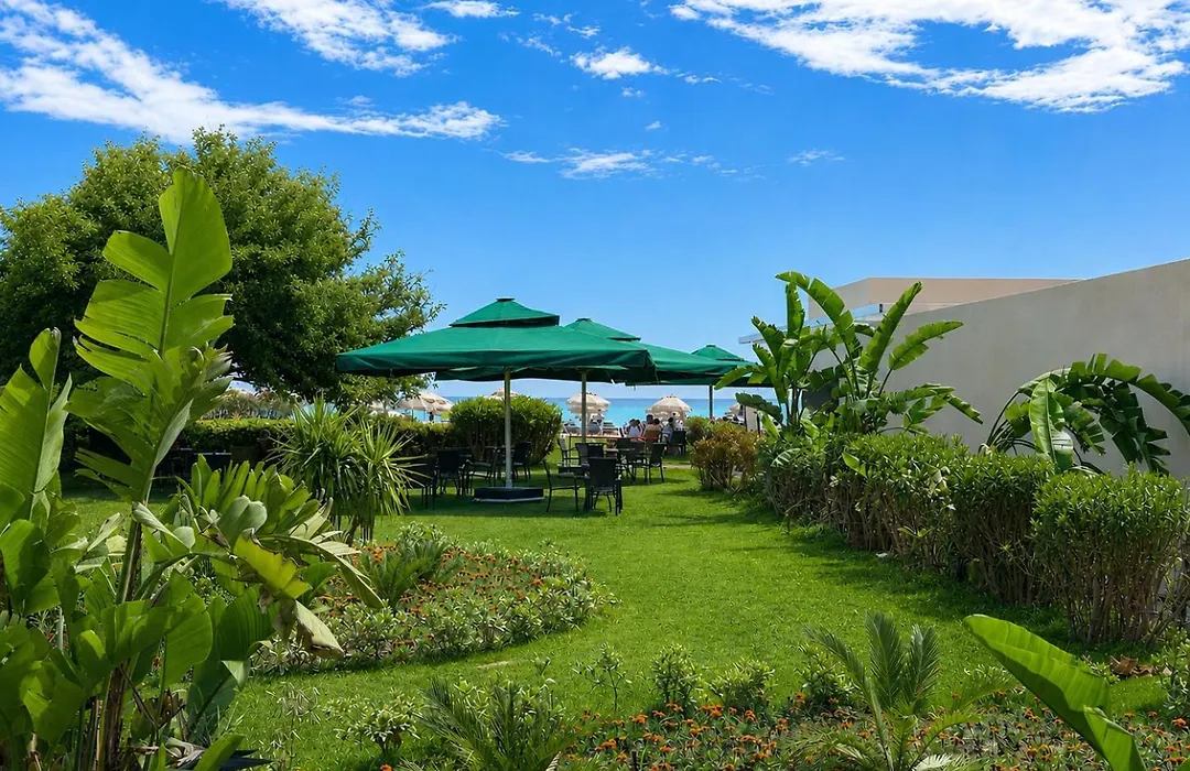 Starlight Resort Hotel-1